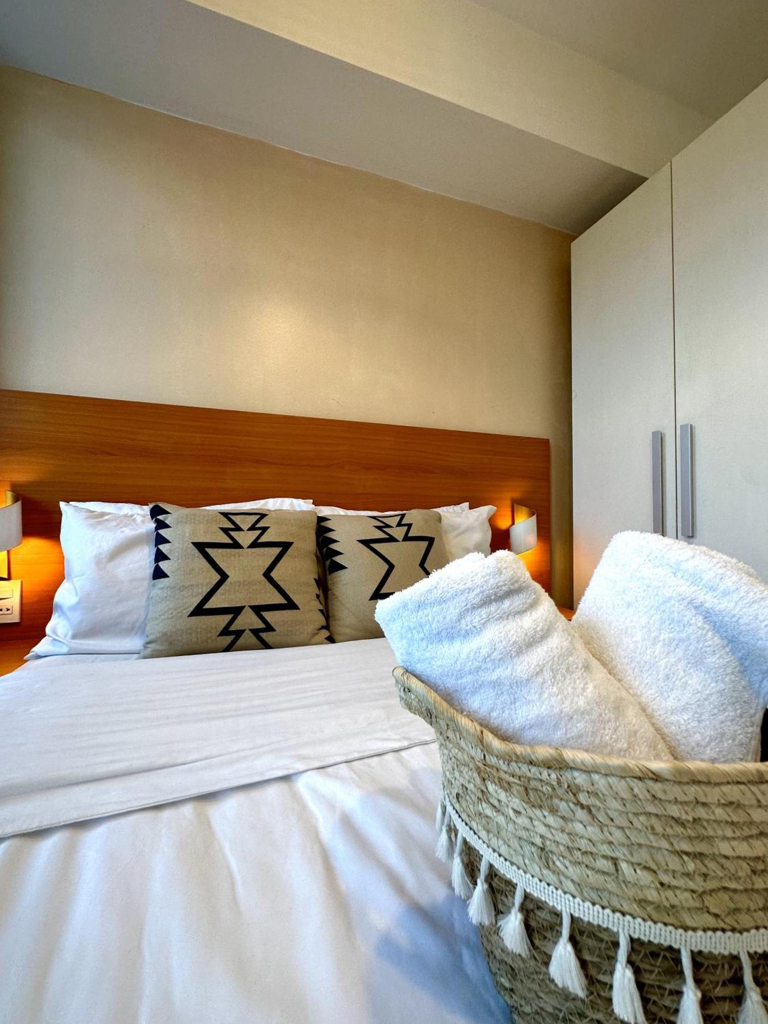 The Bahamas & Maldives Suites At Azure Residences Paranaque 15 Mins Manila Airport T3 Exterior foto