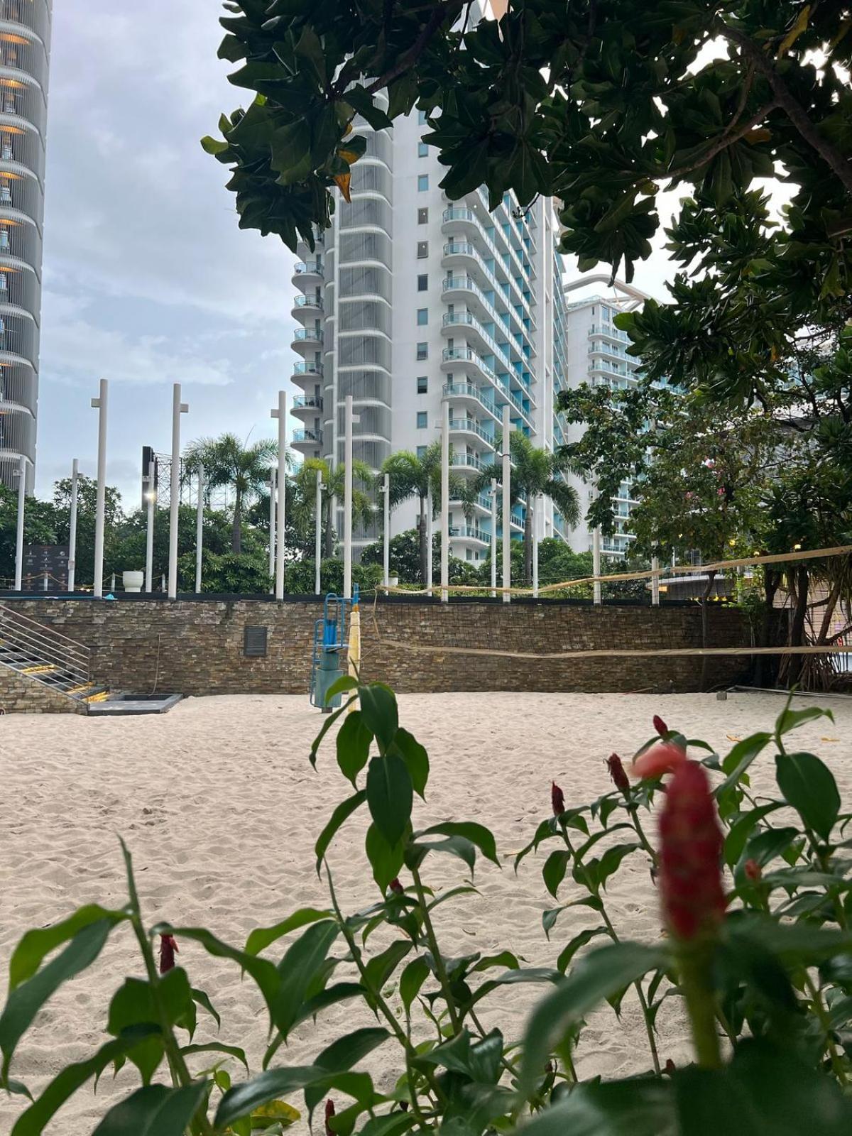The Bahamas & Maldives Suites At Azure Residences Paranaque 15 Mins Manila Airport T3 Exterior foto